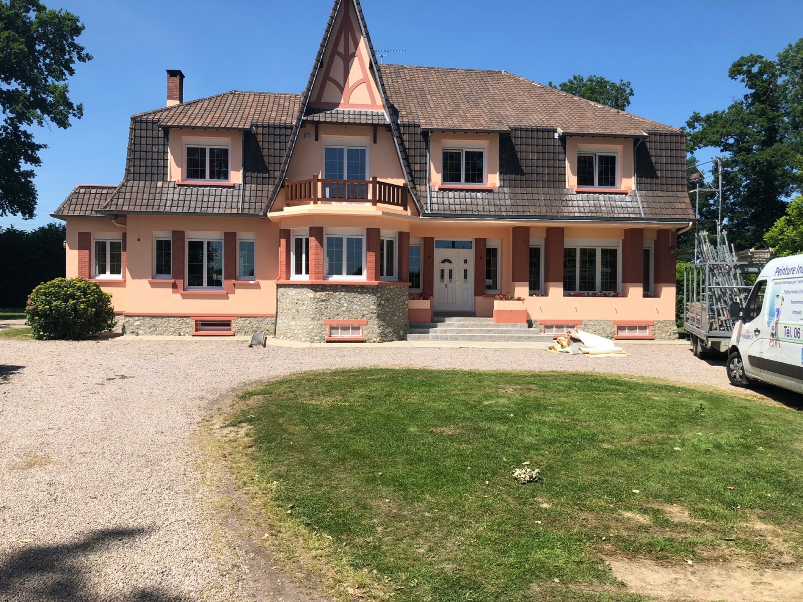 Réaliser un ravalement de façade à pont Audemer 27 proche de honfleur en Normandie