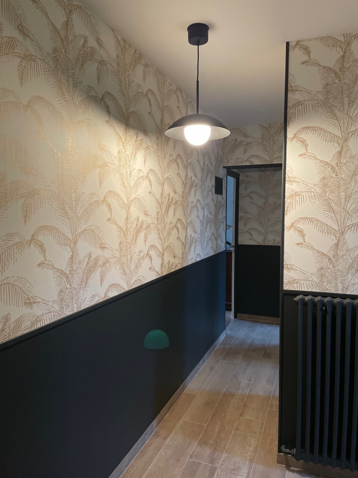 Entreprise de peinture pour la rénovation d’un couloir et d’une cage d’escalier au neubourg dans le 27 proche de Evreux en Normandie