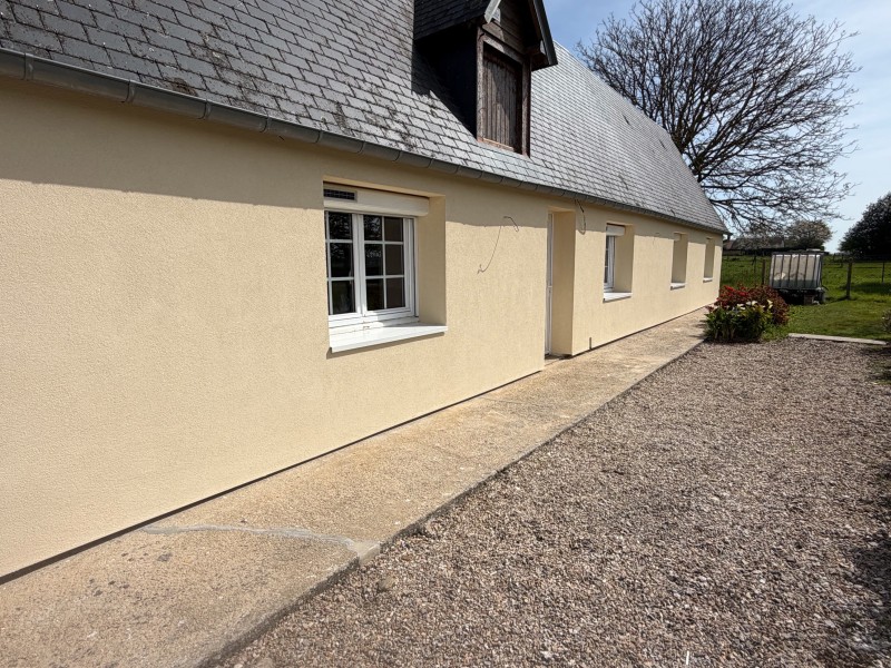 Faire isoler sa maison par l’extérieur à harcourt proche du neubourg en Normandie dans le 27.