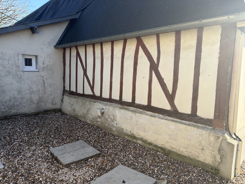 Faire isoler sa maison par l’extérieur à harcourt proche du neubourg en Normandie dans le 27.
