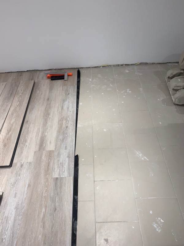 Entreprise de revêtement de sol à deauville pour la rénovation d’un loft à deauville proche de Caen en Normandie dans le 14