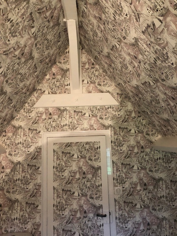 Entreprise pour la pose de papier peint à deauville proche de lisieux 14