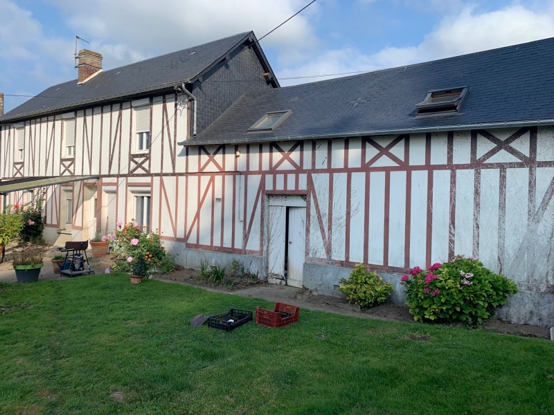 Entreprise de peinture pour la rénovation d’une maison normande en colombage à pont audemer en normandie