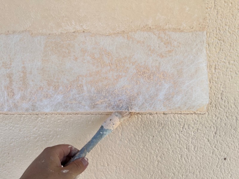 Rénovation d’une façade fissurer à Bourgteroulde proche de brionne dans l’Eure 27