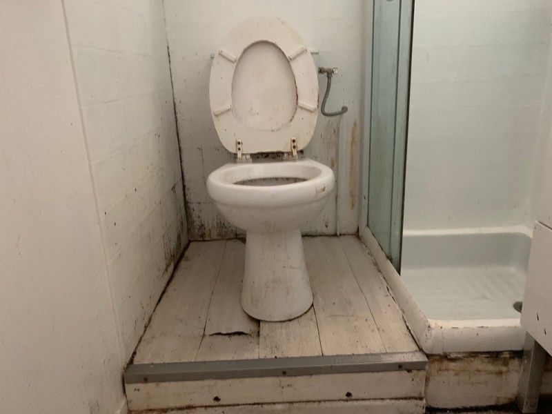 Entreprise de peinture pour la rénovation complète d’un appartement à deauville proche de Caen.