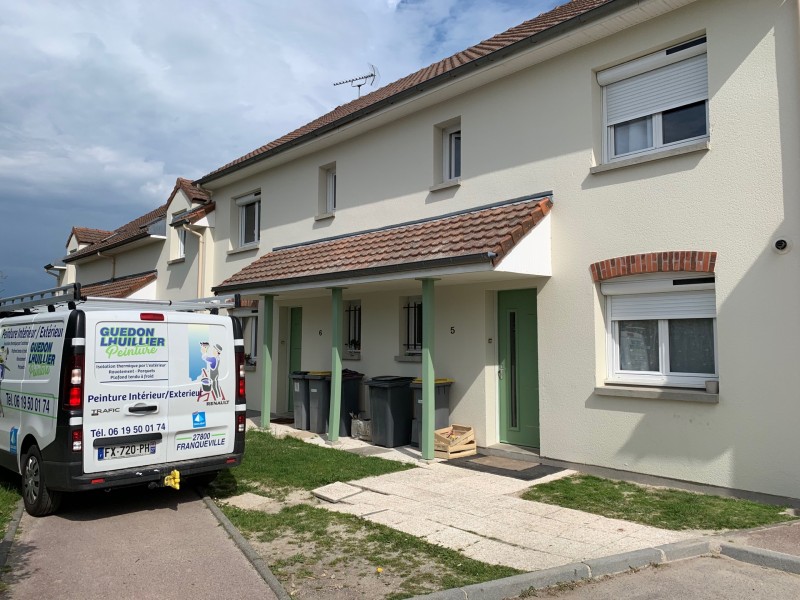 Rénovation complète d’un ensemble de logement située à bosc Roger en Roumois située dans l’Eure en normandie