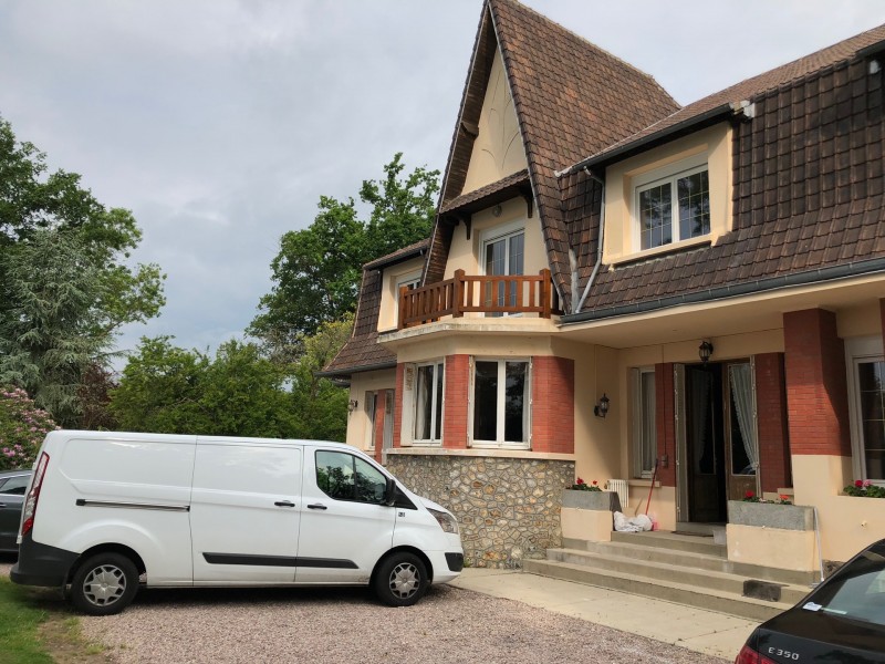 Réaliser un ravalement de façade à pont Audemer 27 proche de honfleur en Normandie