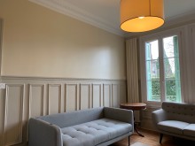 Guedon Lhuillier Peinture -  Qui contacter pour obtenir un devis gratuit pour des travaux de rénovation de peinture à Pont-Audemer 27500 dans l'Eure ?